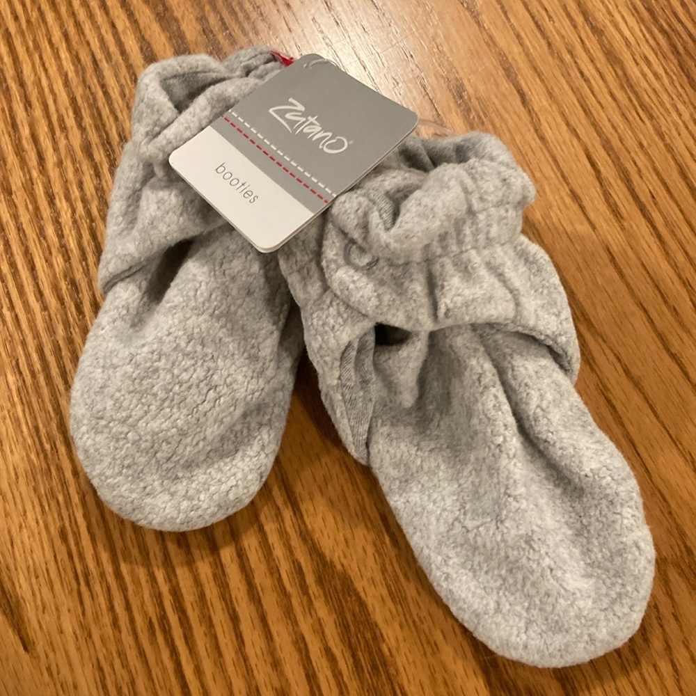 Zutano Gray Cozy Socks
